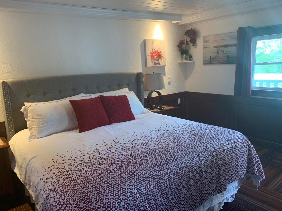 Atlantic Coast Inn Эллсуорт Экстерьер фото
