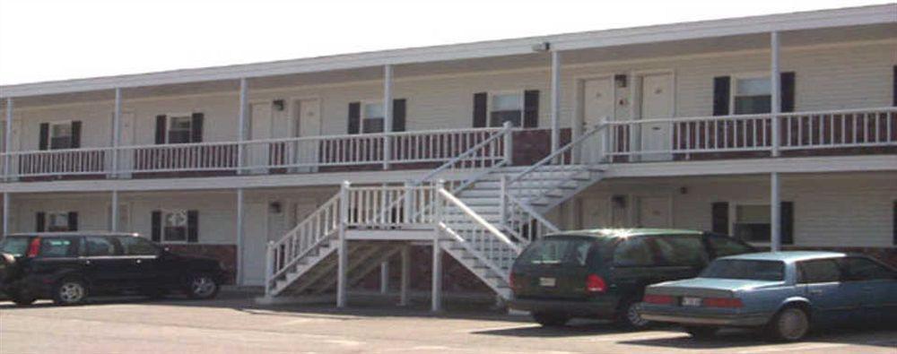 Atlantic Coast Inn Эллсуорт Экстерьер фото