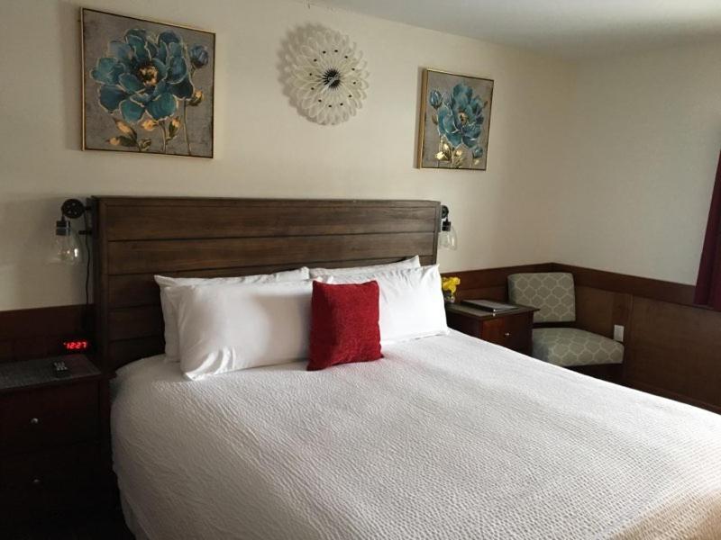 Atlantic Coast Inn Эллсуорт Экстерьер фото