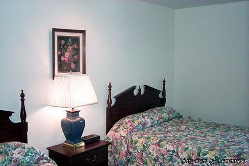 Atlantic Coast Inn Эллсуорт Номер фото