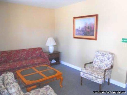 Atlantic Coast Inn Эллсуорт Номер фото